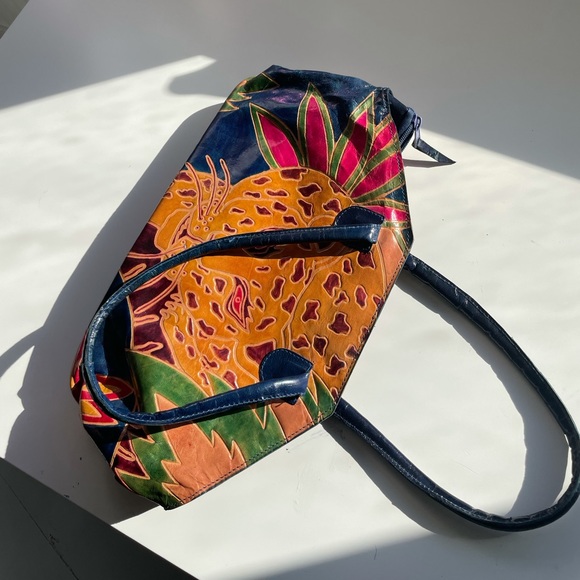 Tiger bag great condition, never used - Picture 2 of 2